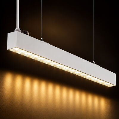 Un bon prix. Luminaire linéaire LED à lentille simple rangée UGR<19 60° 80° 90° 1200mm 1500mm DALI Suspendu Éclairage Commercial Bureau en ligne
